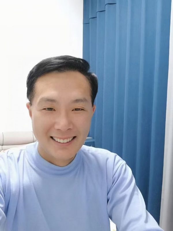 枫叶的第三张照片--广州相亲服务中心