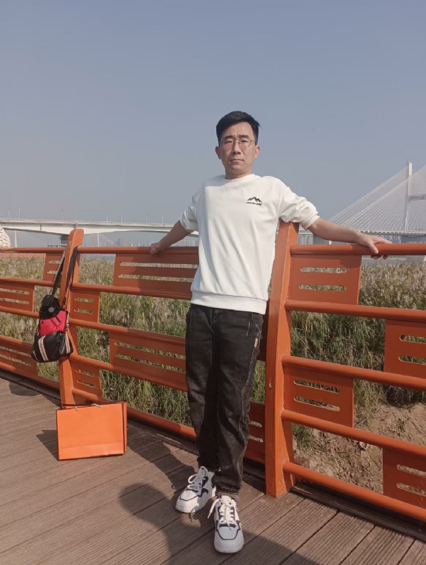 黑白的第一张照片--广州相亲服务中心