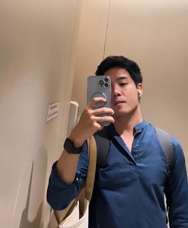 海与浪的第一张照片--广州相亲服务中心