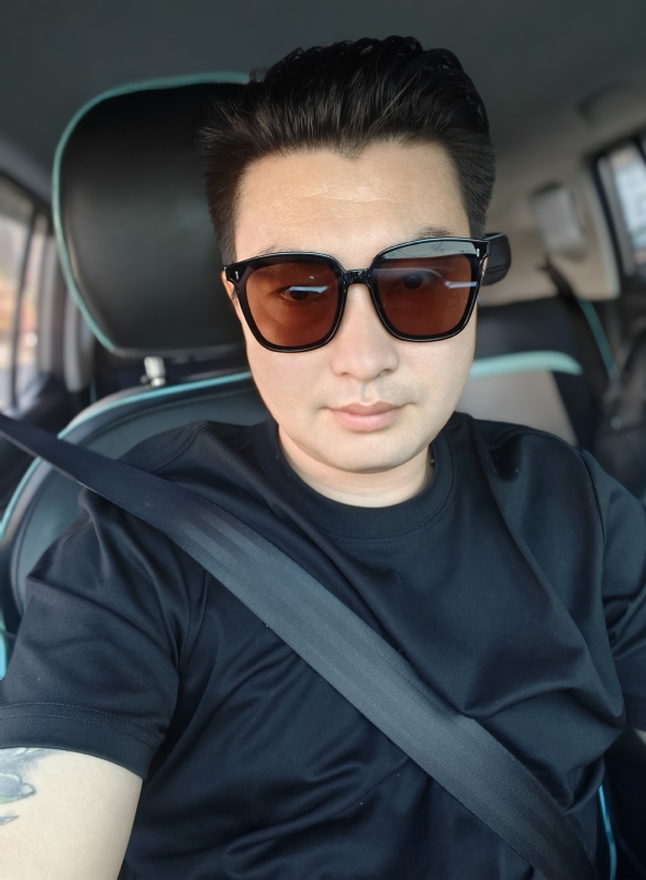 凡哥的第一张照片--广州相亲服务中心