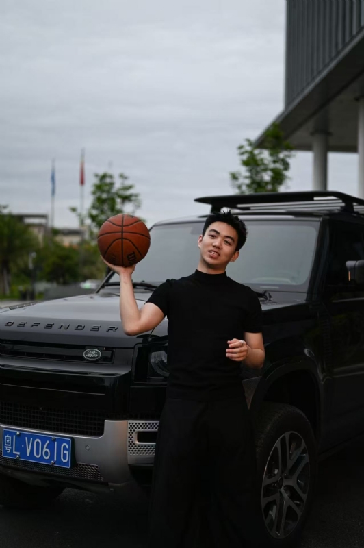 永远开心的第一张照片--广州相亲服务中心