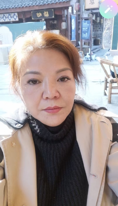 宛霞的第二张照片--广州相亲服务中心