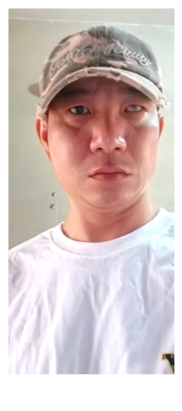 小心做人的第三张照片--广州相亲服务中心