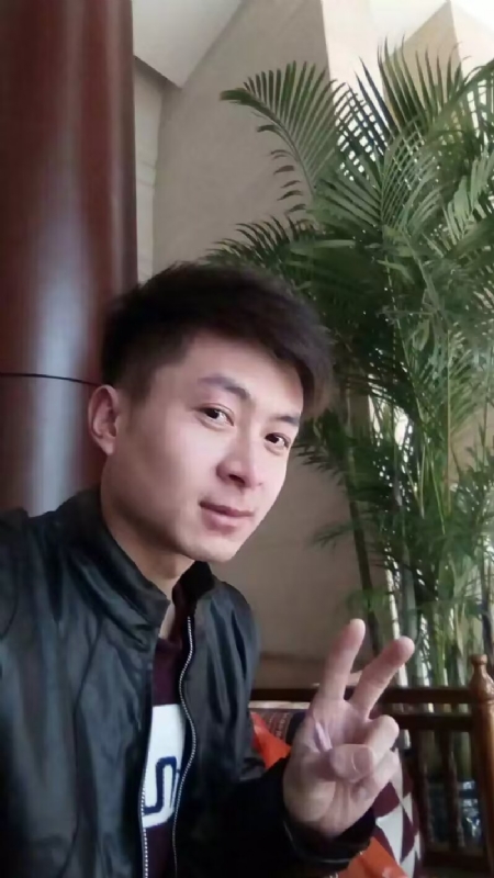 蓝锋的第一张照片--广州相亲服务中心