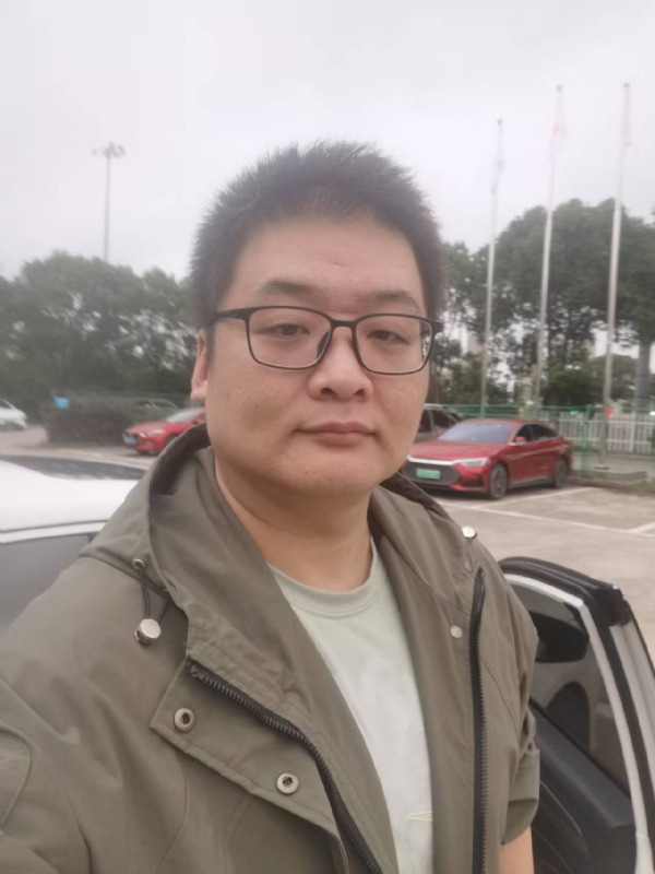 Russell的第一张照片--广州相亲服务中心