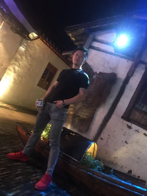 盐城相亲的第一张照片--广州相亲服务中心