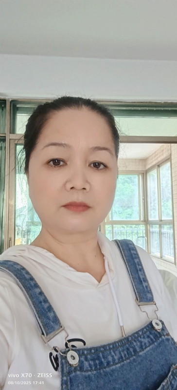 小巧玲珑的第一张照片--广州相亲服务中心