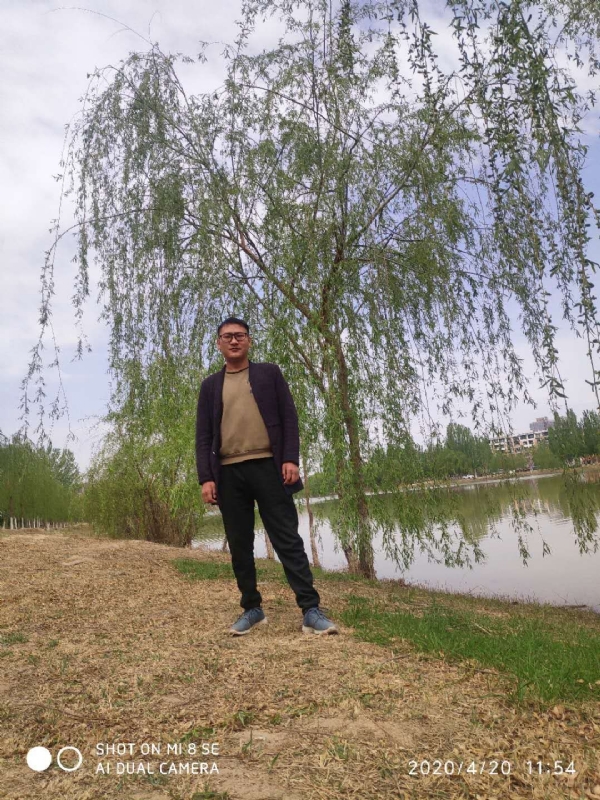 风中的烟头的第一张照片--广州相亲服务中心