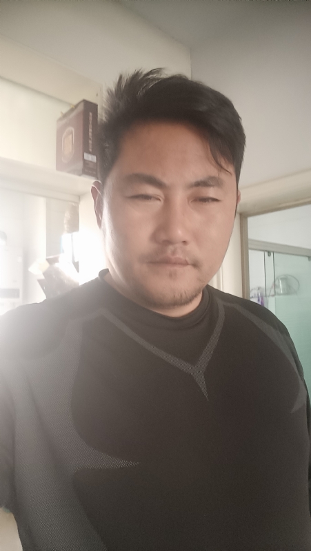 冲出亚马逊的第一张照片--广州相亲服务中心