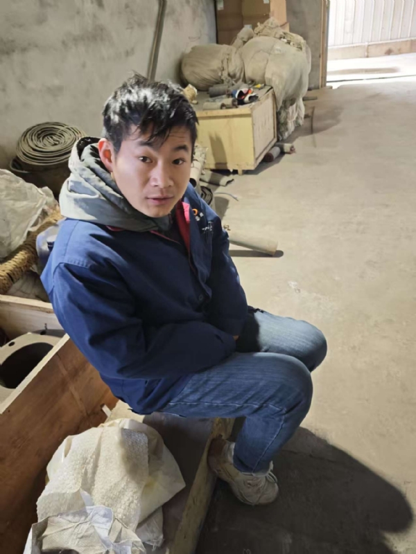 热爱生活的闫某的第一张照片--广州相亲服务中心