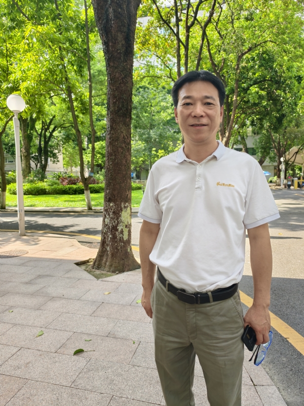 哈哥的第一张照片--广州相亲服务中心