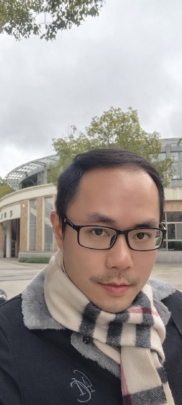 老蔡先生的第二张照片--广州相亲服务中心