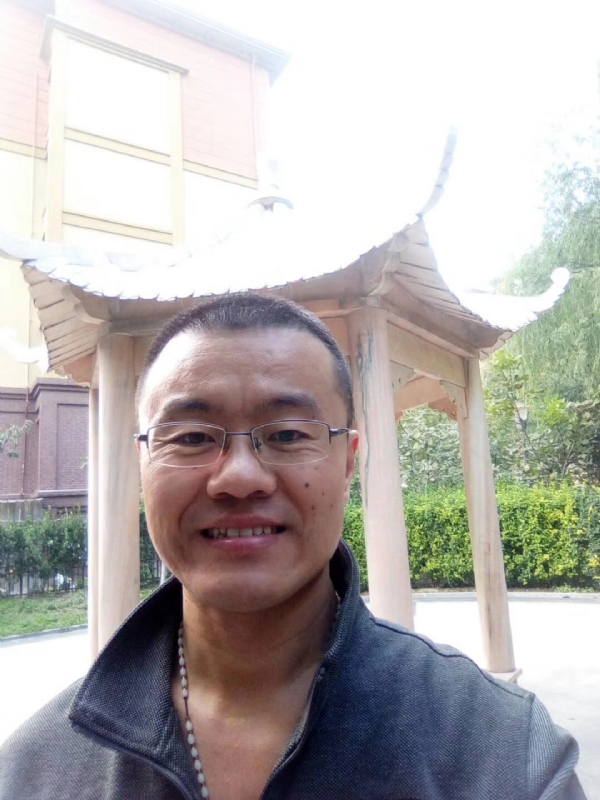 撸起袖子加油干的第一张照片--广州相亲服务中心