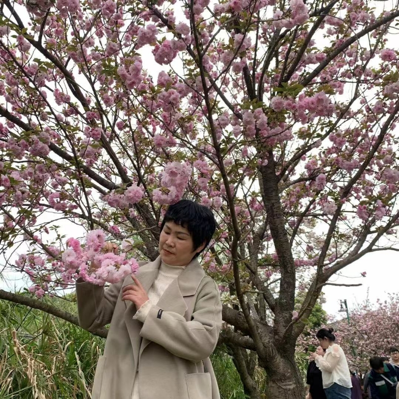 秋冬的雨有点冷的第一张照片--广州相亲服务中心