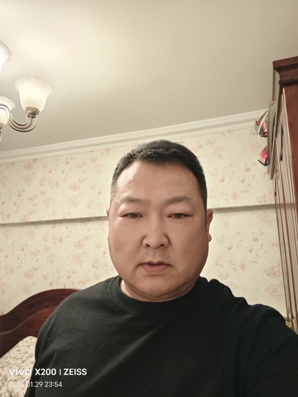 峰哥的第一张照片--广州相亲服务中心