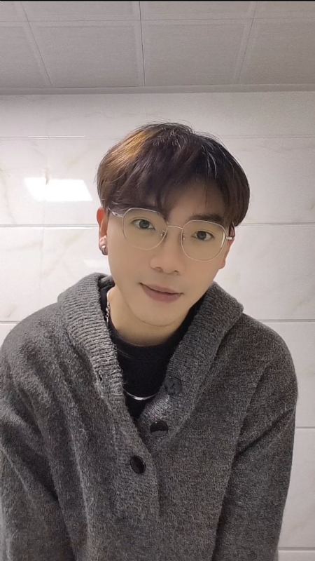 晚睡早起的第一张照片--广州相亲服务中心