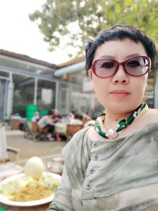 初见的第一张照片--广州相亲服务中心