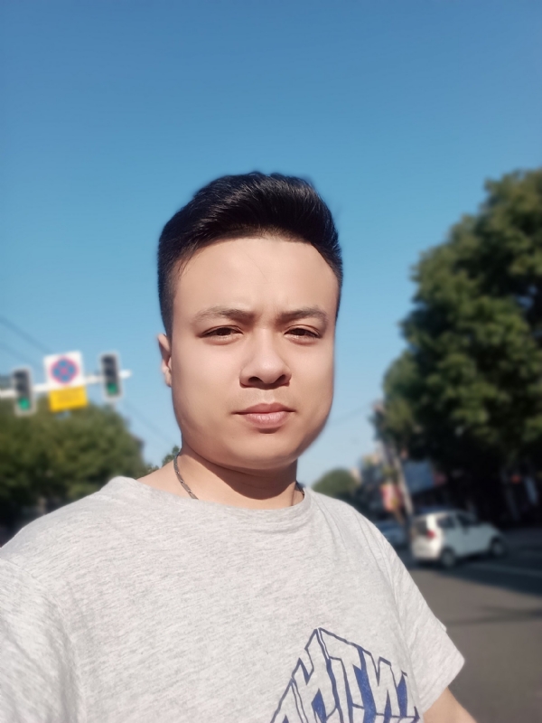 简简单单的第一张照片--广州相亲服务中心