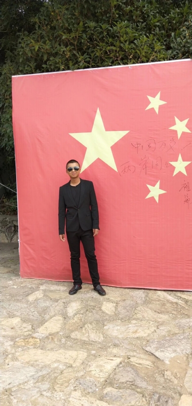 奔腾的小乌鸦的第一张照片--广州相亲服务中心