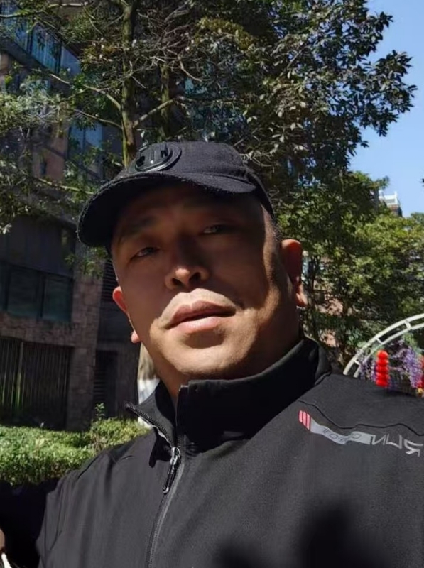 蓝色海洋的第一张照片--广州相亲服务中心