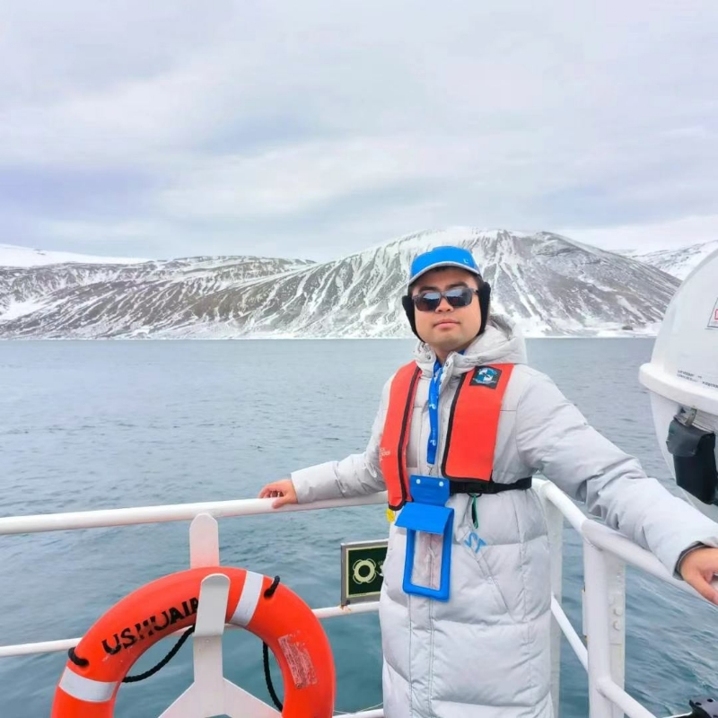 欢乐的笑的第三张照片--广州相亲服务中心