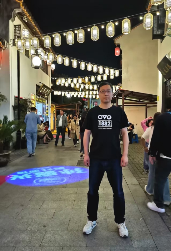 张楚岚的第一张照片--广州相亲服务中心