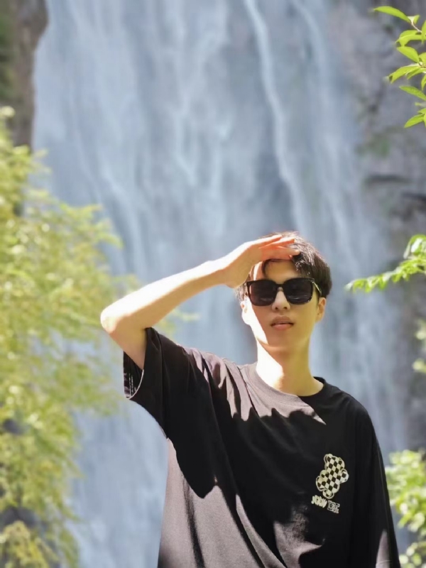 大橙子的第一张照片--广州相亲服务中心