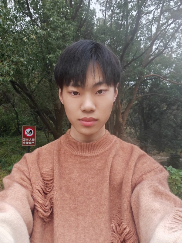 祤辰的第三张照片--广州相亲服务中心